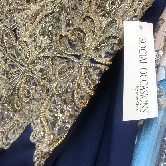 NAVY Blue social occasions by Mon Cheri Gown - Picture 5 of 11